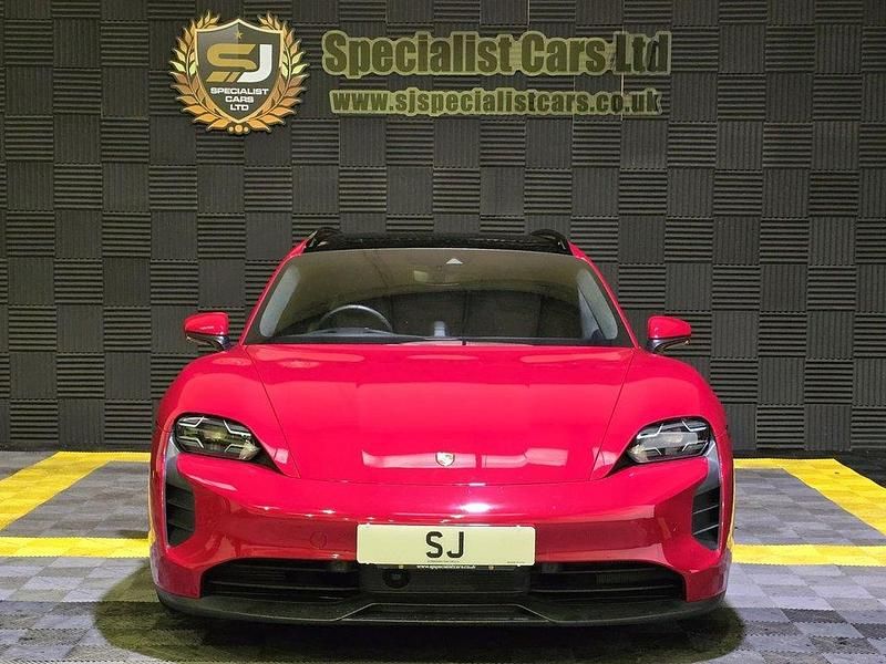 Used Porsche Taycan Performance Package 439 kW (598 HP) 2023 Red Estate
