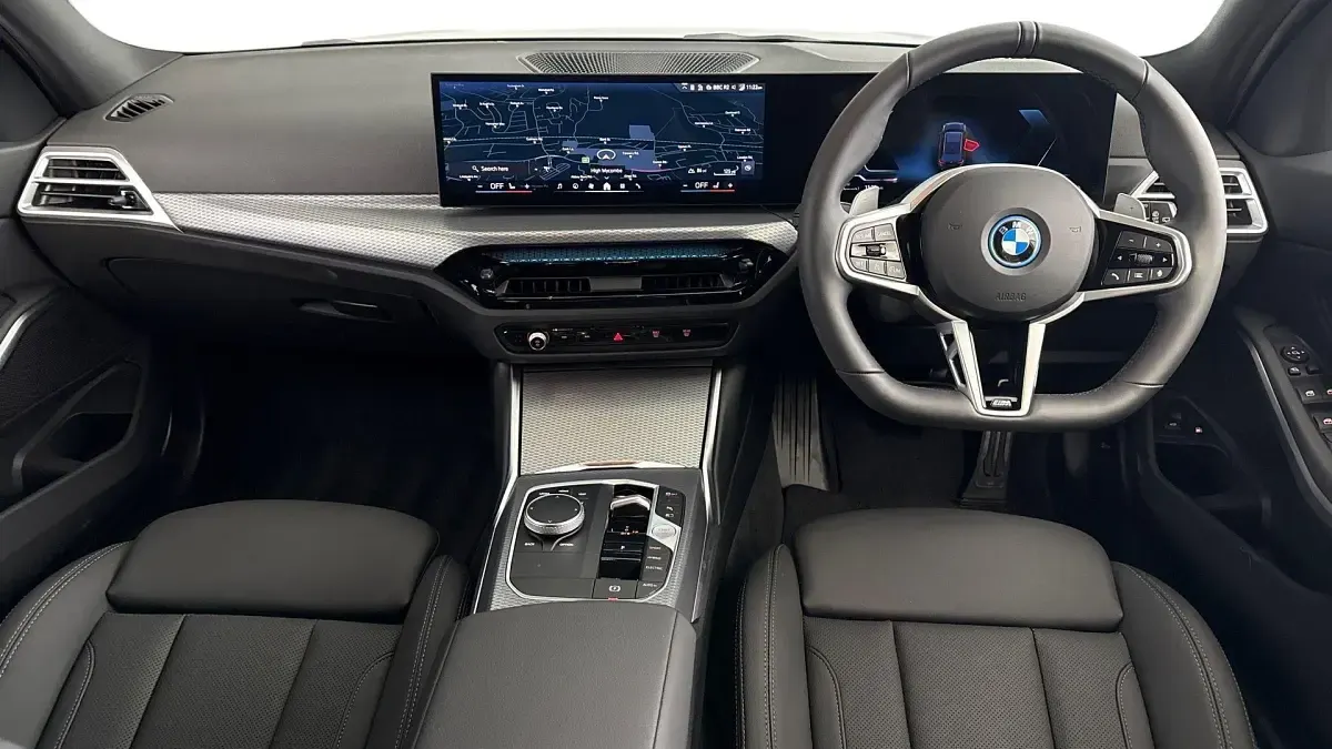 Used BMW 330 M Sport 288 HP (211 kW) 2026 Black Estate