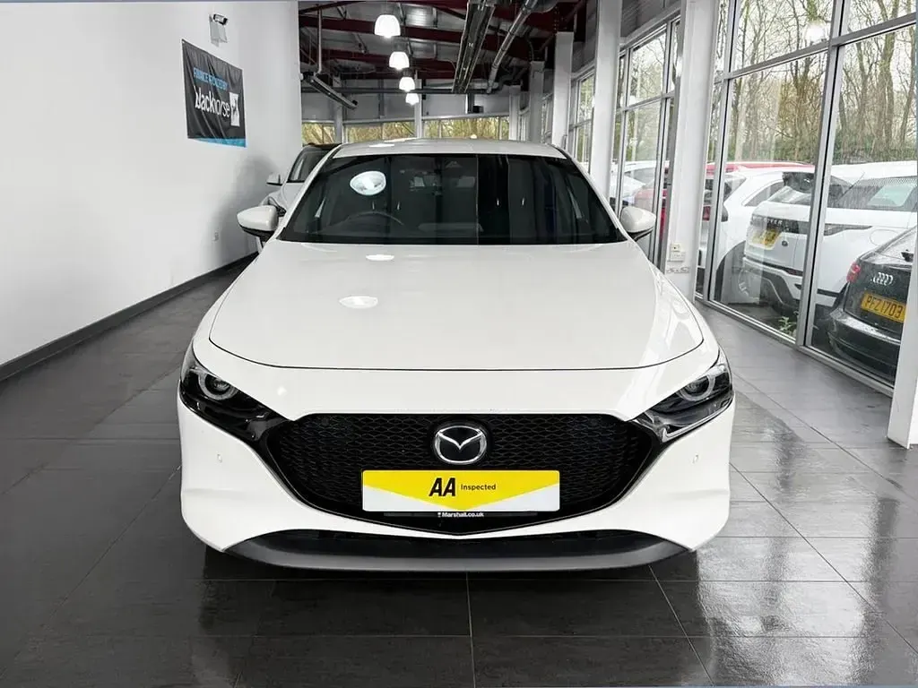 Usado Mazda 3 Inclusive 122 HP (89 kW) 2020 Branco Citadino