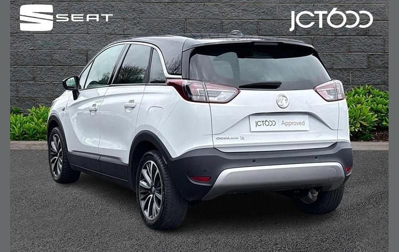 Used Vauxhall Crossland X Elite 81 HP (59 kW) 2019 White SUV