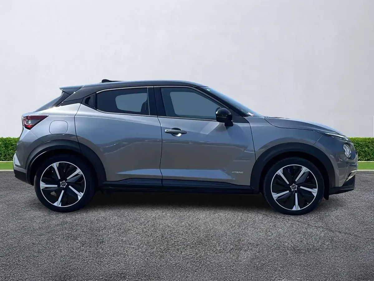 Used Nissan Juke Tekna+ 143 HP (105 kW) 2023 Grey SUV