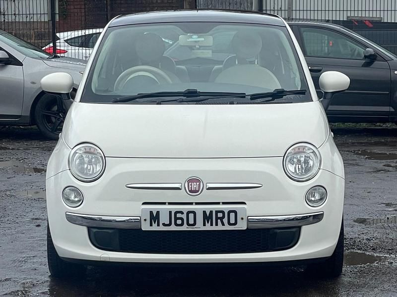 Used Fiat 500 Lounge 69 HP (50 kW) 2010 White Hatchback
