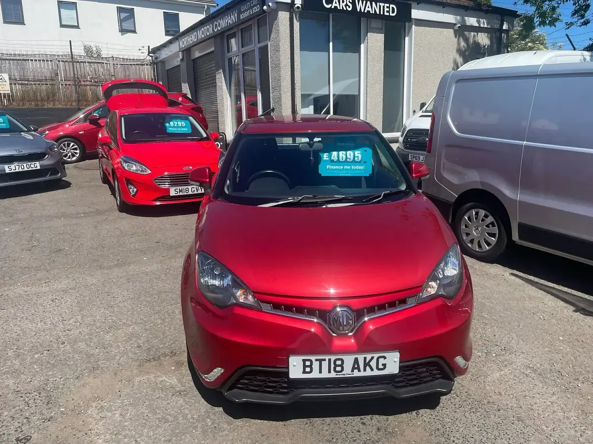 Used MG MG3 106 HP (77 kW) 2018 Red Hatchback