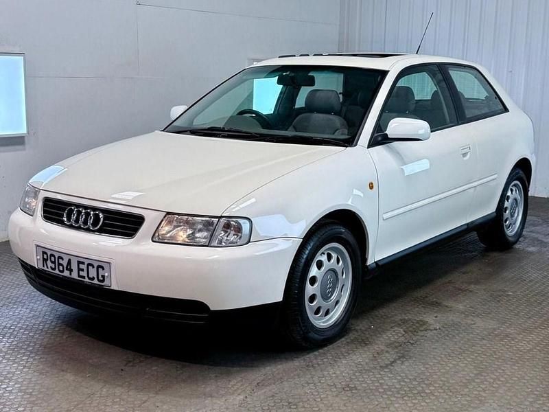 Used Audi A3 125 HP (91 kW) 1997 White Hatchback