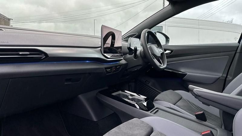 Used VW ID.5 Pro 210 kW (286 HP) 2025 Blue dusk metallic black SUV