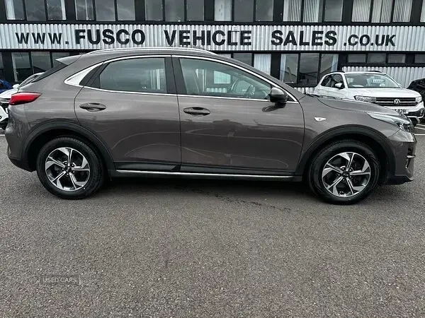 Used Kia XCeed 118 HP (86 kW) 2020 Brown SUV