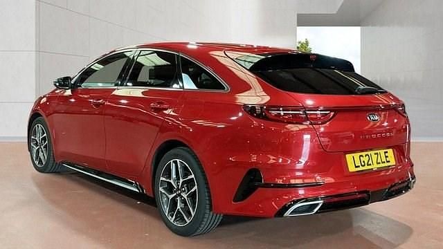Used Kia ProCeed GT-Line 158 HP (116 kW) 2021 Red Estate