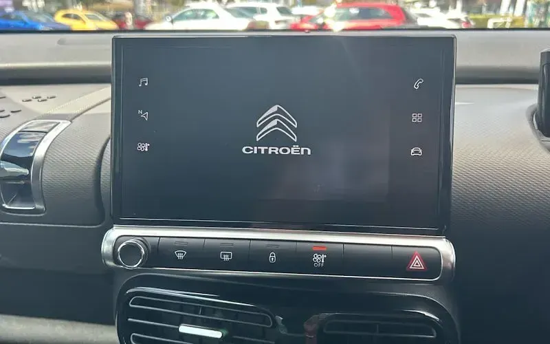 Used Citroën C4 Flair 110 HP (80 kW) 2020 Black SUV