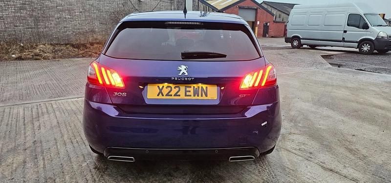 Used Peugeot 308 GTi 205 HP (150 kW) 2015 Blue Hatchback