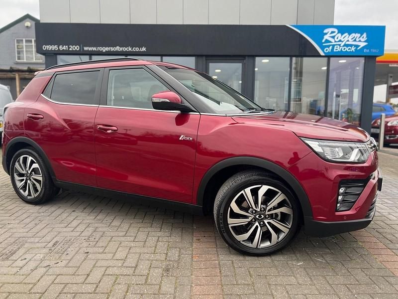 Red Used 2023 Ssangyong (KGM) Tivoli SUV | £14,950 (Fair price) - Image 1/3