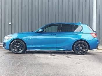 Usado BMW 118 Efficient Dynamics 150 CV (110 kW) 2019 Azul Utilitario