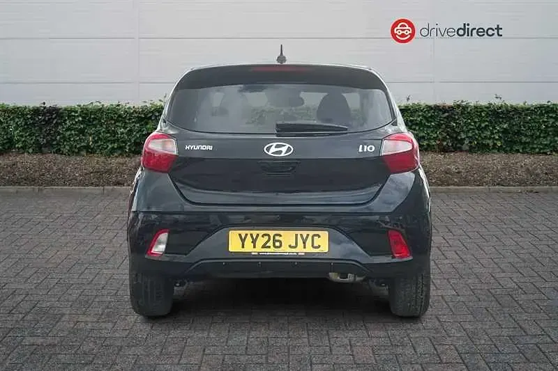 New Hyundai i10 Premium 79 HP (58 kW) 2026 Black Hatchback