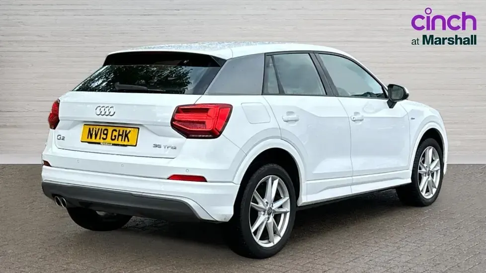 Used Audi Q2 S-Line 116 HP (85 kW) 2019 White SUV