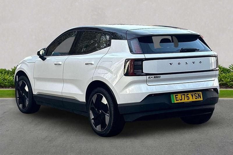 Usado Volvo EX30 Plus 200 kW (272 HP) 2025 Branco SUV