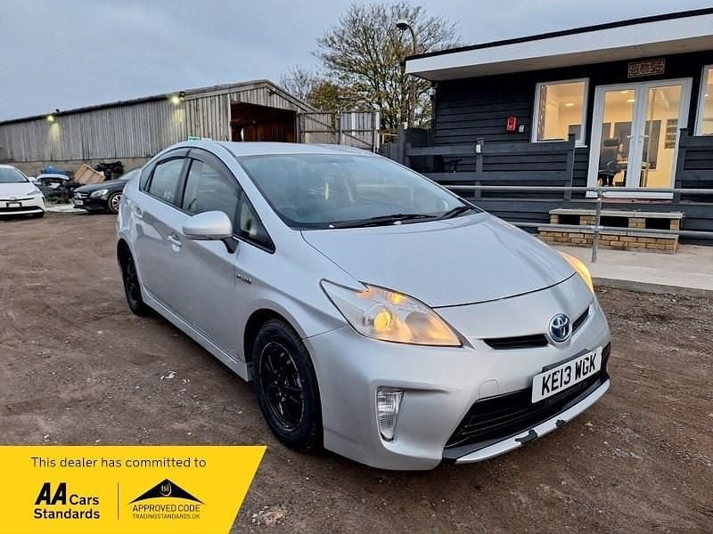 Silver Used 2018 Toyota Prius T3 Hatchback | £2,995 - Image 1/4