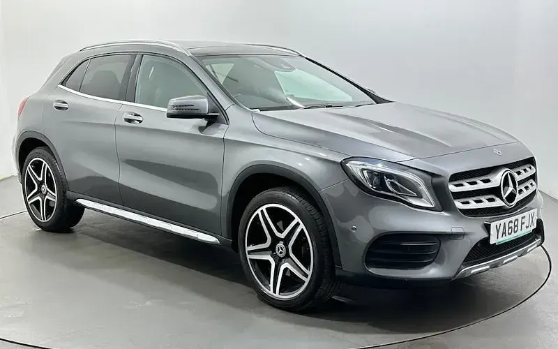Used Mercedes GLA250 AMG line 211 HP (155 kW) 2018 SUV