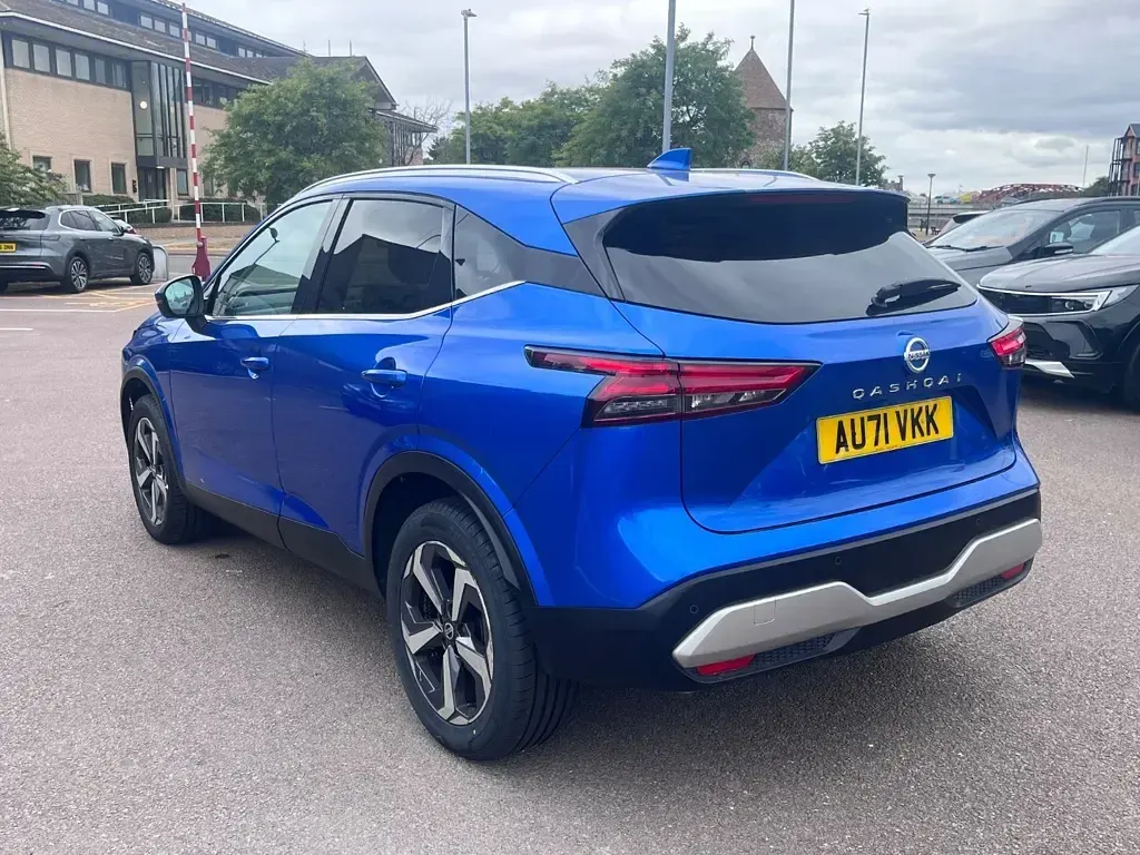 Used Nissan Qashqai 158 HP (116 kW) 2021 Magnetic blue SUV