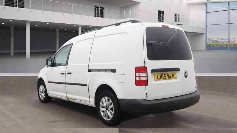 Used VW Caddy Startline 102 HP (75 kW) 2015 White MPV