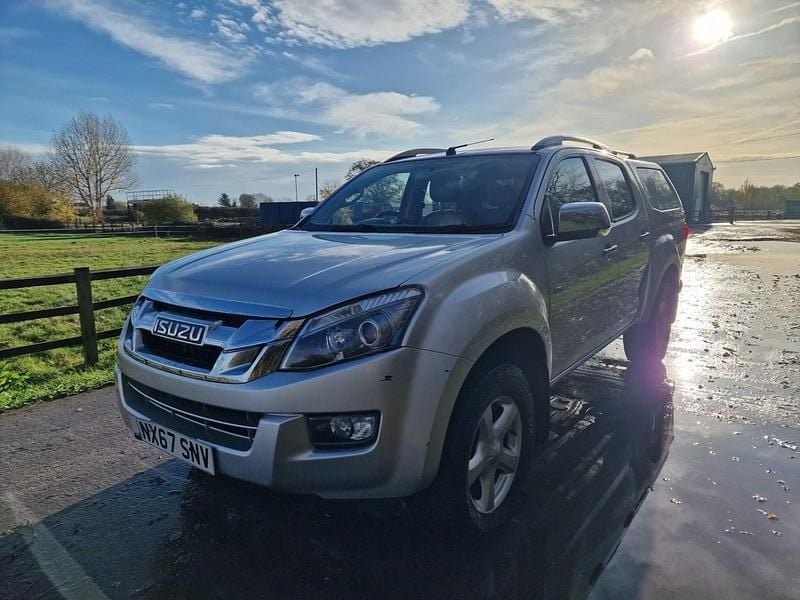 Silver Used 2017 Isuzu D-Max Pickup | £4,795 - Image 1/4
