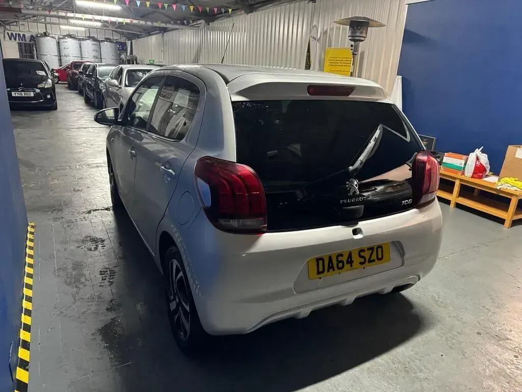 Used Peugeot 108 Allure 82 HP (60 kW) 2014 Silver Hatchback