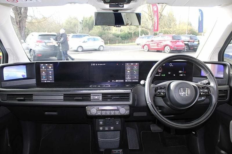 Used Honda e Advance 113 kW (154 HP) 2020 Brilliant sporty blue Hatchback