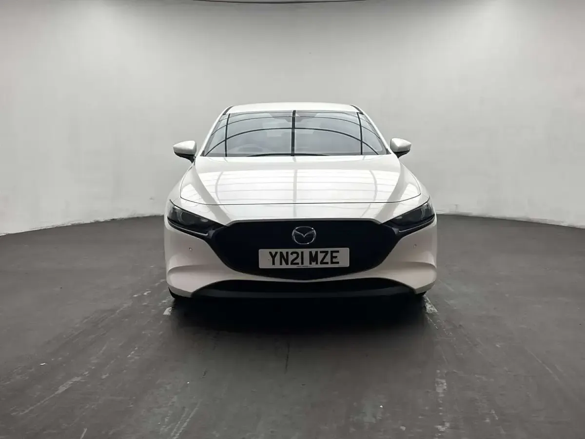 Used Mazda 3 Edition 2021 White Hatchback