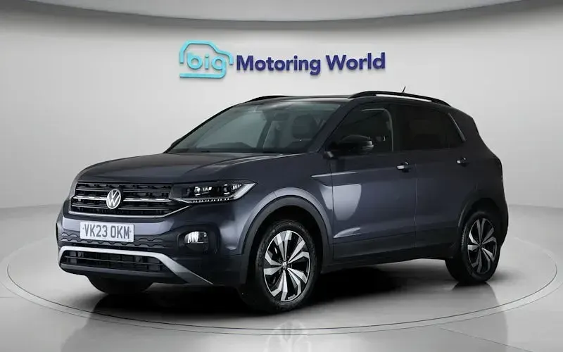 Usado VW T-Cross Black Edition 110 CV (80 kW) 2023 Gris SUV