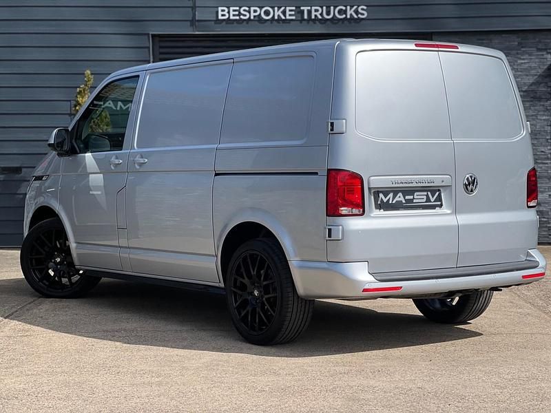 Used VW Transporter Highline 150 HP (110 kW) 2020 Silver Van