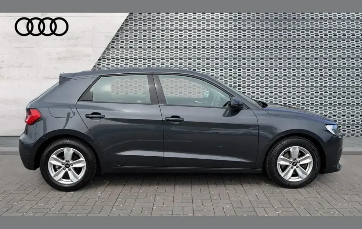 Used Audi A1 Design 110 HP (80 kW) 2023 Grey SUV