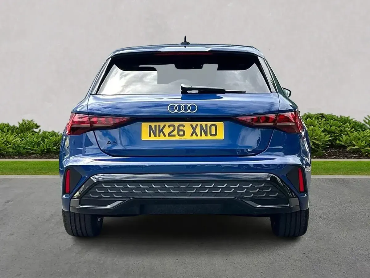 Used Audi A3 Sportback S-Line 204 HP (150 kW) 2026 Blue Hatchback