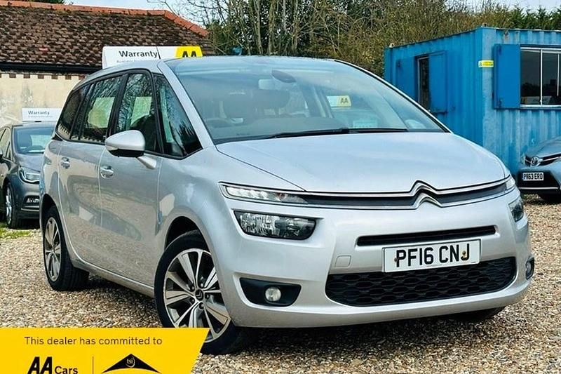 Used Citroën Grand C4 Picasso SELECTION 120 HP (88 kW) 2016 MPV