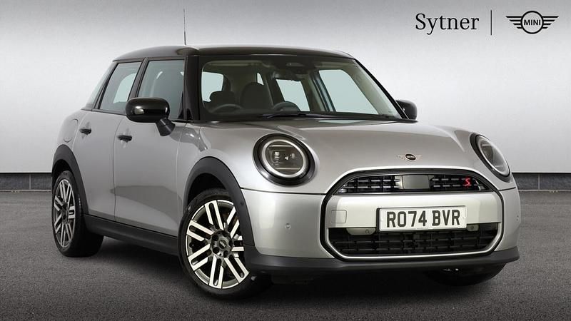 Silver Used 2024 Mini Cooper S Hatch Hatchback | £25,500 (Fair price) - Image 1/4
