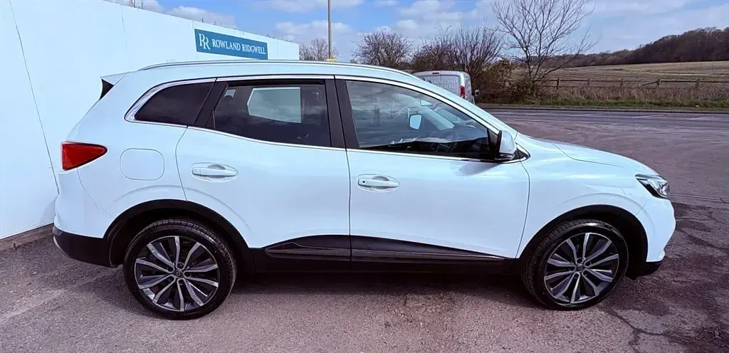 Used Renault Kadjar Version S 140 HP (102 kW) 2019 White SUV