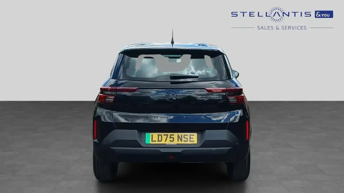 Nowe Vauxhall Frontera Design Edition 81 kW (111 KM) 2025 Czarny SUV