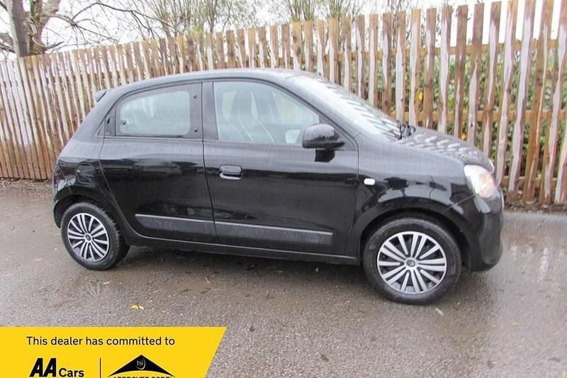 Black Used 2015 Renault Twingo Play Hatchback | £4,500 (Fair price) - Image 1/1