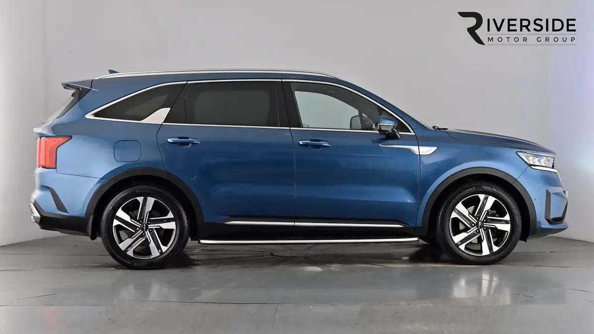 Used Kia Sorento 261 HP (191 kW) 2022 Blue SUV
