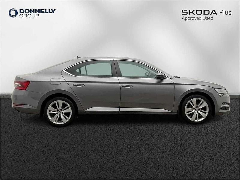 Used Skoda Superb SE L 110 HP (80 kW) 2022 Graphite grey metallic Hatchback
