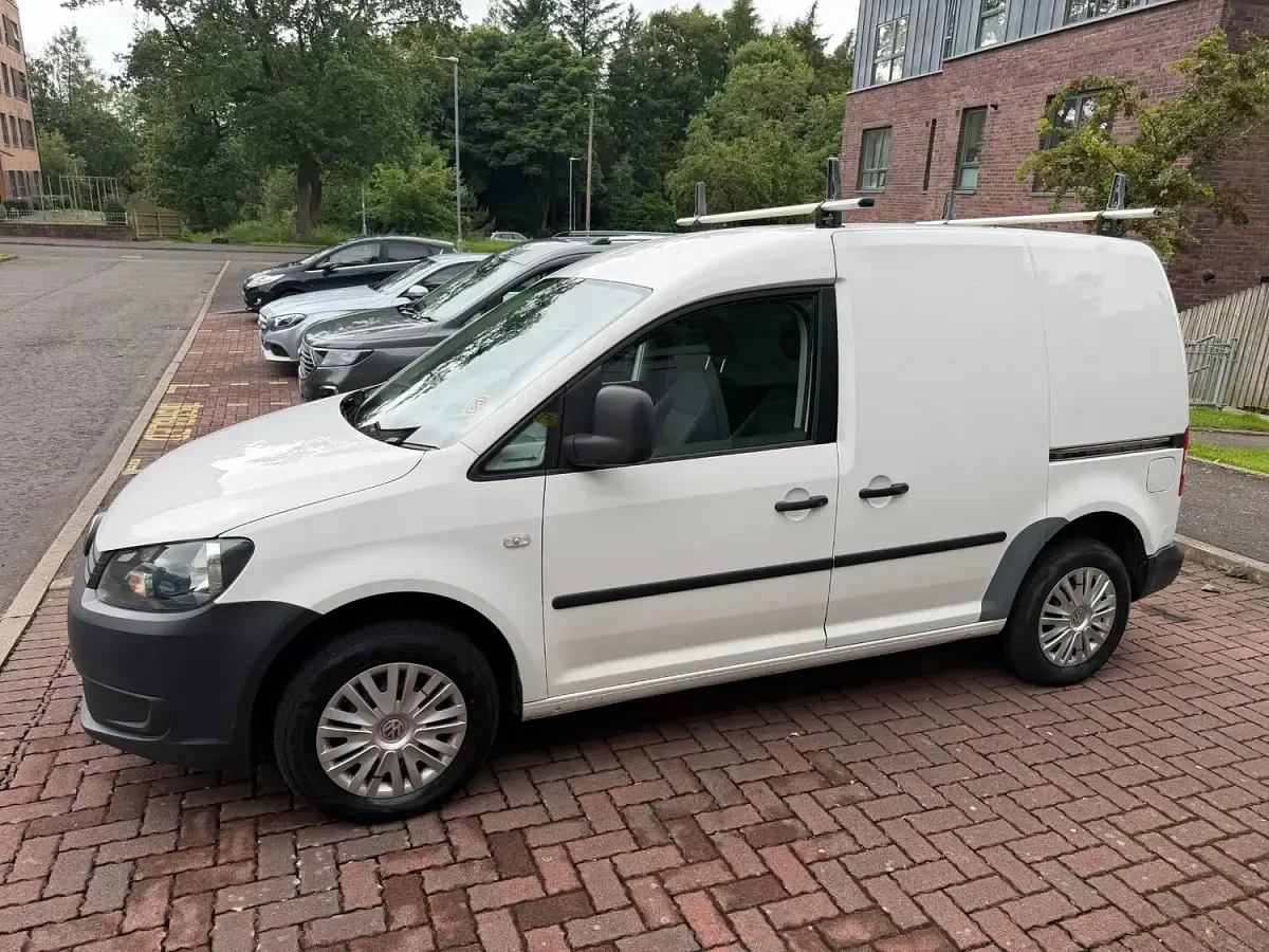 Used VW Caddy Startline 102 HP (75 kW) 2014 White MPV