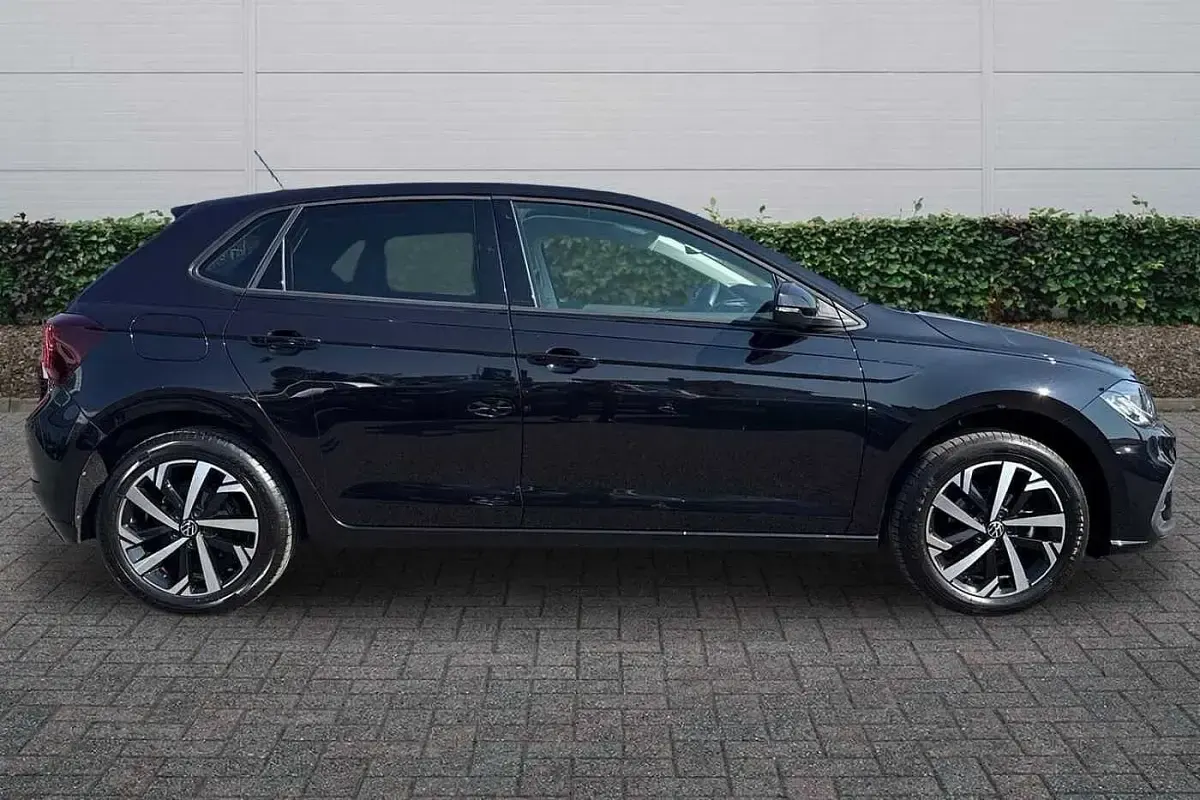 Used VW Polo Match 95 HP (69 kW) 2025 Black Hatchback