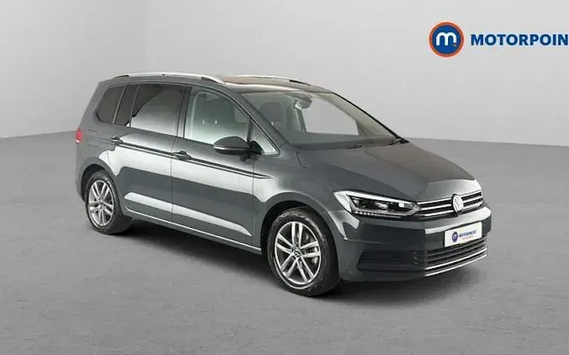 Used VW Touran Match 150 HP (110 kW) 2025 MPV