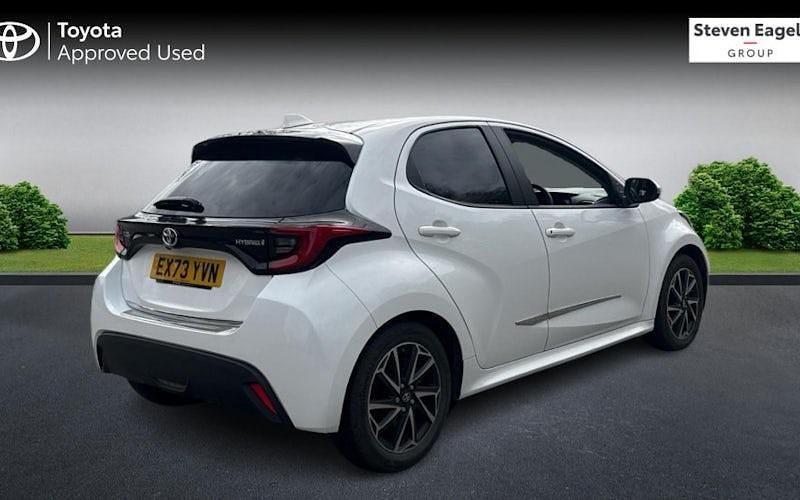 Used Toyota Yaris Hybrid Design 116 HP (85 kW) 2026 Hatchback