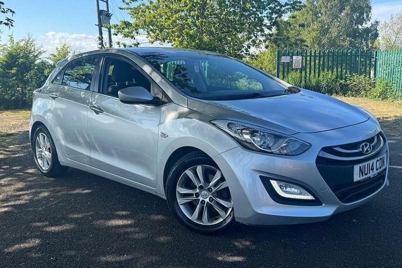 Silver Used 2014 Hyundai i30 Edition Hatchback | £3,258 (Good price) - Image 1/1