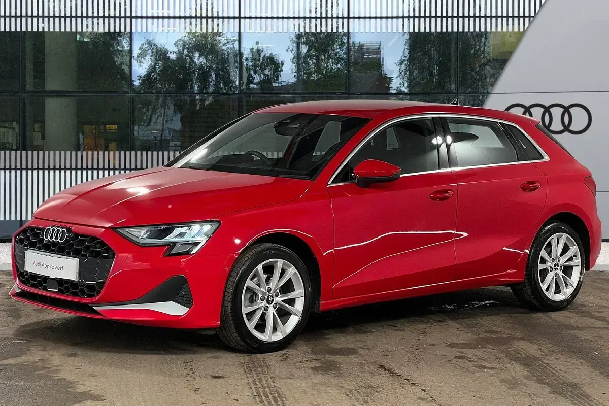 Used Audi A3 Sportback Sport 150 HP (110 kW) 2025 Red Hatchback