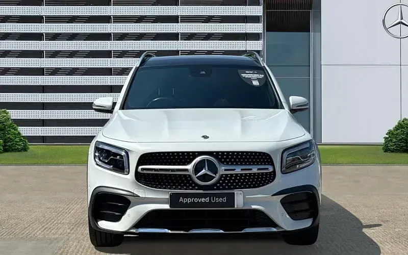 Used Mercedes GLB200 AMG Line Premium Plus 163 HP (119 kW) 2022 White SUV