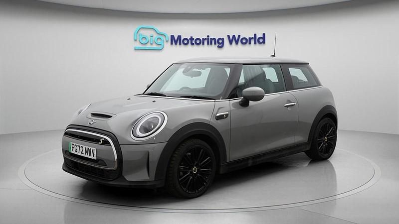 Used Mini Cooper SE Hatch 135 kW (184 HP) 2023 Hatchback