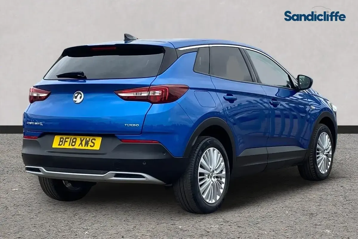 Used Vauxhall Grandland X Sport 130 HP (95 kW) 2018 Blue SUV