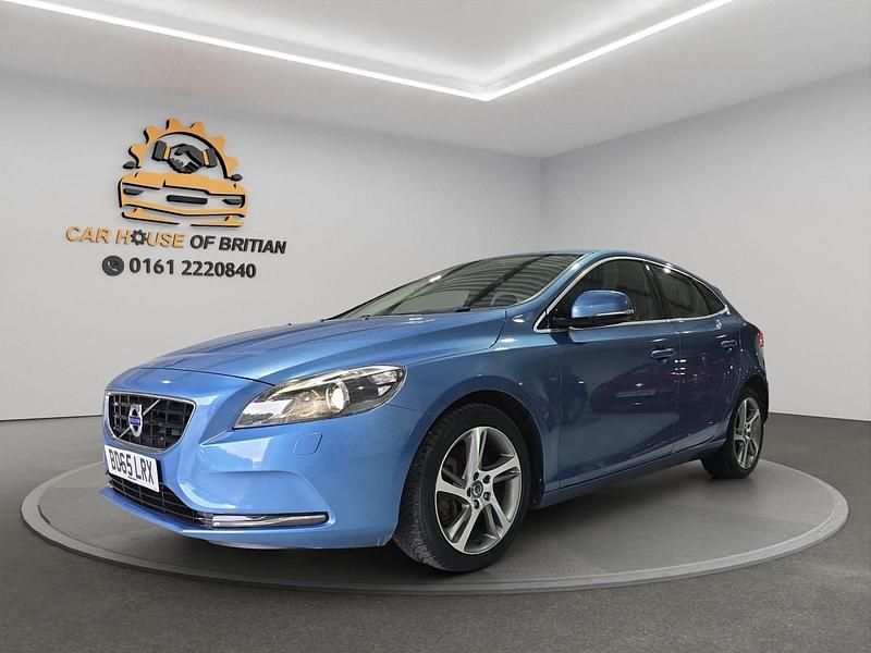 Blue Used 2015 Volvo V40 SE Lux Estate | £9,000 (Fair price) - Image 1/4