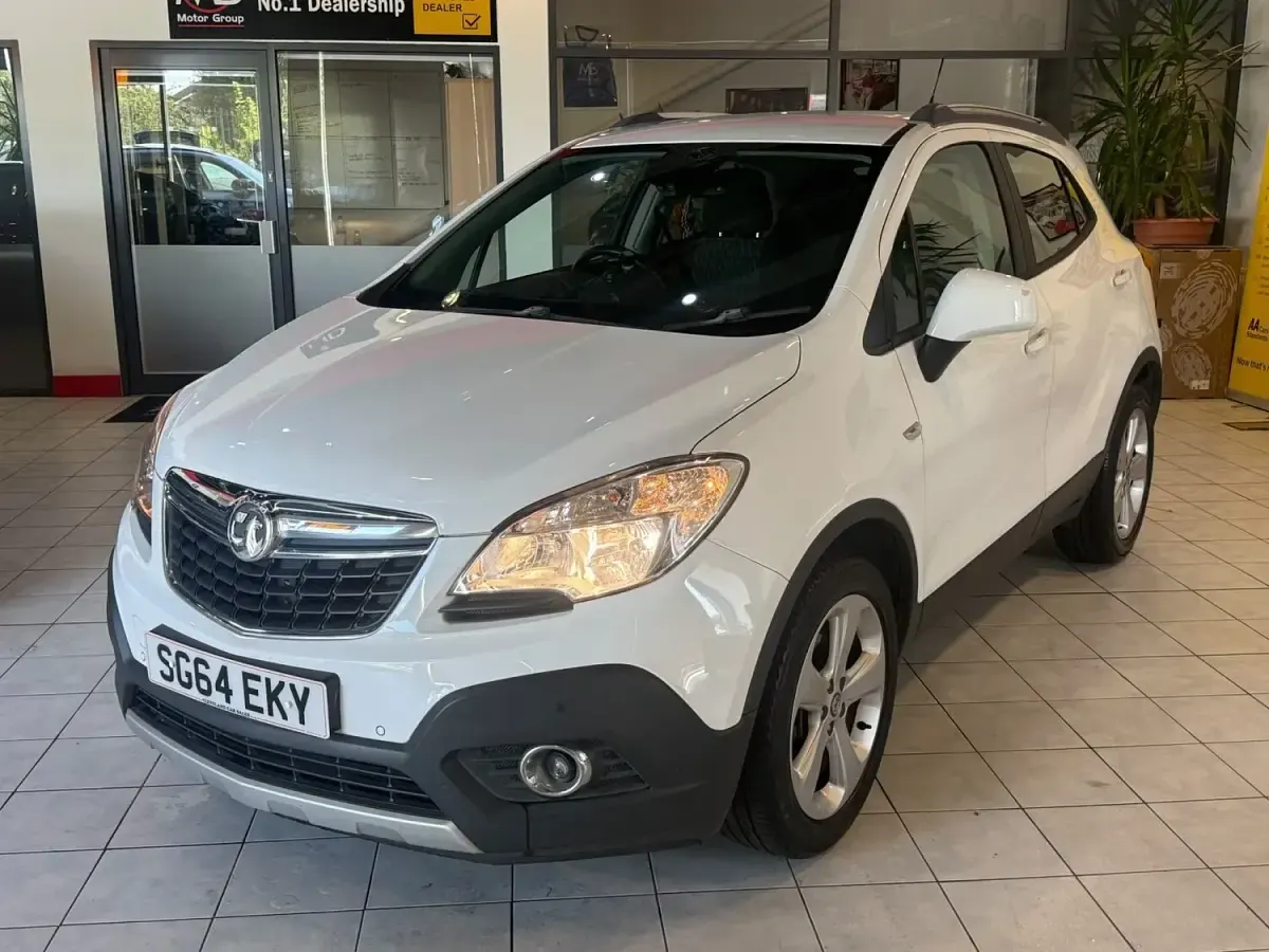 Used Vauxhall Mokka 130 HP (95 kW) 2014 White SUV