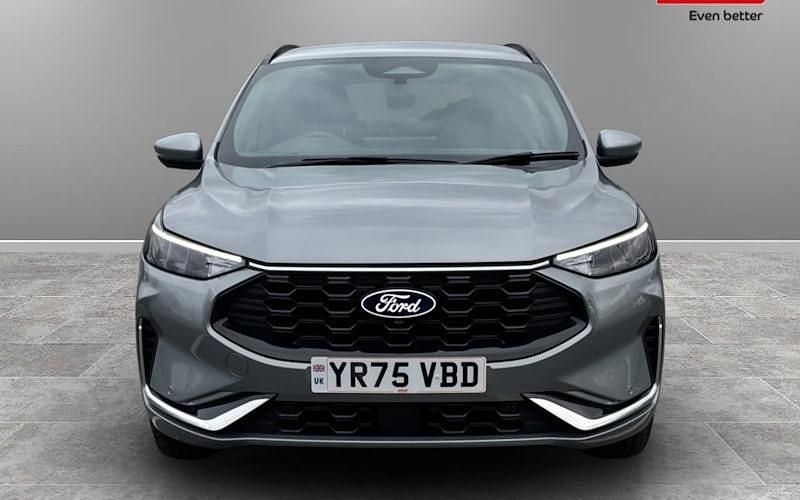 Second-hand Ford Kuga ST-Line 242 CP (177 kW) 2026 SUV