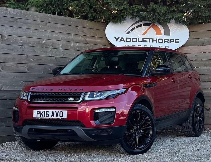 Red Used 2016 Land Rover Range Rover evoque SE SUV | £10,495 (Fair price) - Image 1/4